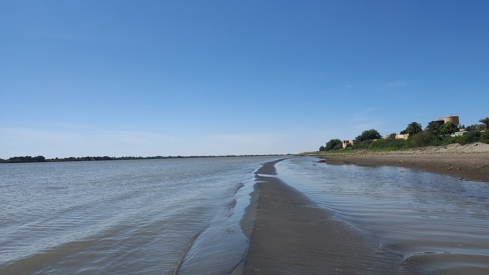 The Nile at Atbara in Sudan, with a sandbank exposed along the near shore