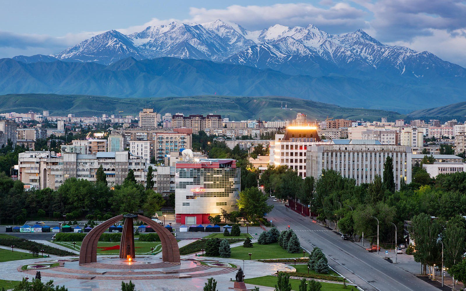 The centre of Bishkek in Kyrgyzstan with the snow covered Tien Shan range behind it